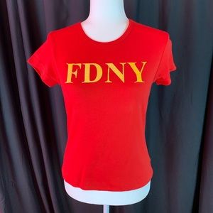 Acme red FDNY tee size L